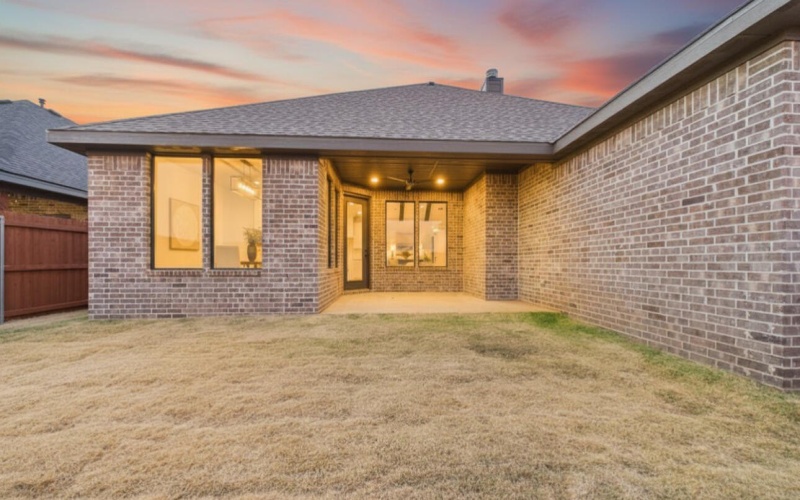 1406 Durham Avenue, Wolfforth, TX 79382, 4 Bedrooms Bedrooms, ,3 BathroomsBathrooms,Residential,For Sale,1406 Durham Avenue,0,202559800