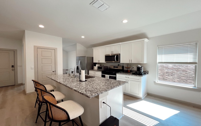 7337 8th Street, Lubbock, TX 79416, 3 Habitaciones Habitaciones , ,2 BañosBaños,Residential,En Venta,7337 8th Street,0,202559807