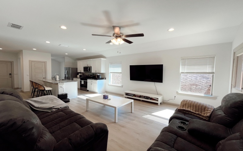 7337 8th Street, Lubbock, TX 79416, 3 Habitaciones Habitaciones , ,2 BañosBaños,Residential,En Venta,7337 8th Street,0,202559807