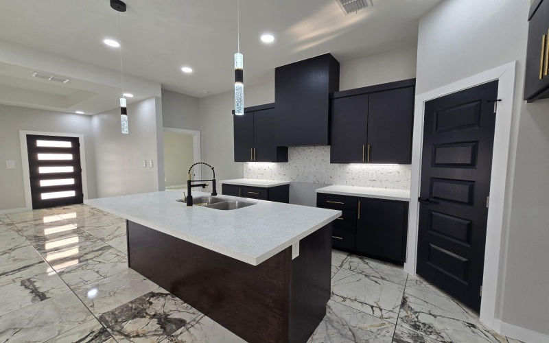 5803 Tavo Dr., LAREDO, TX 78045, 4 Habitaciones Habitaciones , ,2 BañosBaños,Residential,En Venta,5803 Tavo Dr.,0,20251880