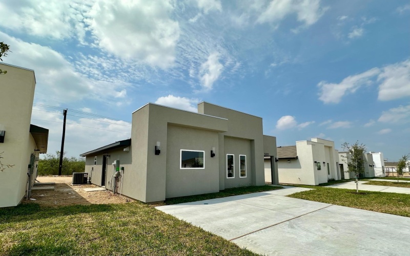 5021 Carambola Ln., LAREDO, TX 78046, 3 Habitaciones Habitaciones , ,2 BañosBaños,Residential,En Venta,5021 Carambola Ln.,0,20253686
