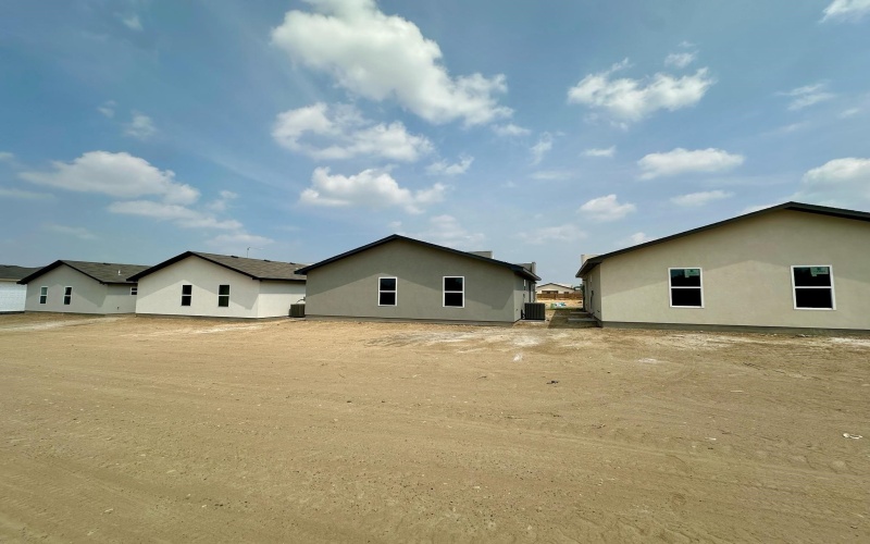 5021 Carambola Ln., LAREDO, TX 78046, 3 Habitaciones Habitaciones , ,2 BañosBaños,Residential,En Venta,5021 Carambola Ln.,0,20253686