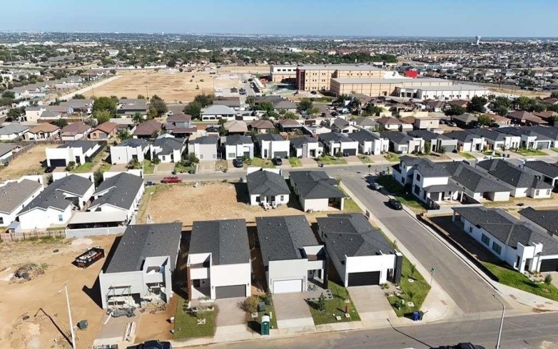 3914 Yoyis St., Laredo, TX 78046, 3 Habitaciones Habitaciones , ,2 BañosBaños,Residential,En Venta,3914 Yoyis St.,0,20253749