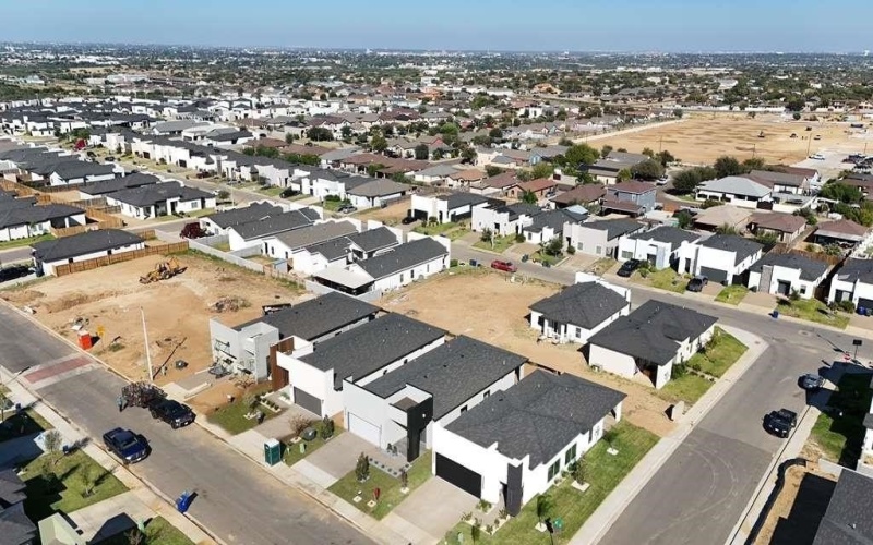 3914 Yoyis St., Laredo, TX 78046, 3 Habitaciones Habitaciones , ,2 BañosBaños,Residential,En Venta,3914 Yoyis St.,0,20253749