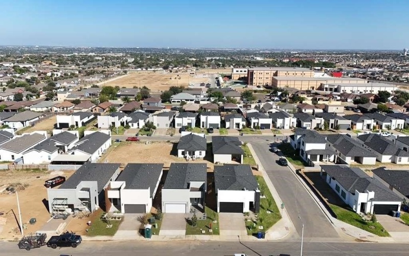 3916 Yoyis St., Laredo, TX 78046, 3 Habitaciones Habitaciones , ,2 BañosBaños,Residential,En Venta,3916 Yoyis St.,0,20253752