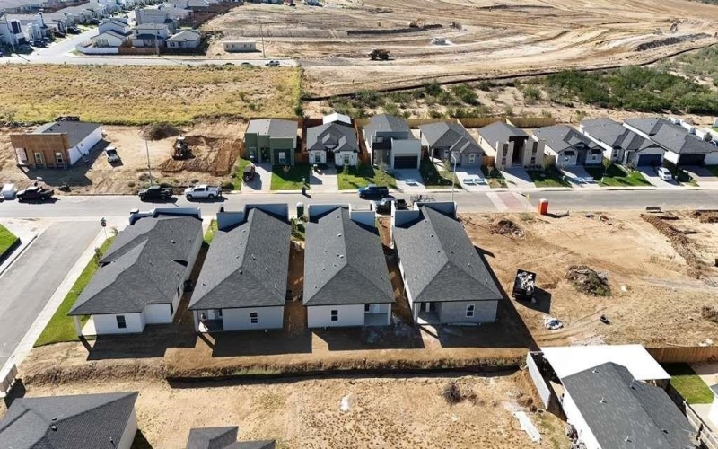 3916 Yoyis St., Laredo, TX 78046, 3 Habitaciones Habitaciones , ,2 BañosBaños,Residential,En Venta,3916 Yoyis St.,0,20253752