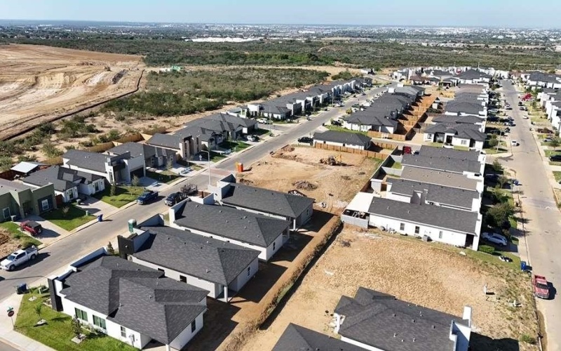 3916 Yoyis St., Laredo, TX 78046, 3 Habitaciones Habitaciones , ,2 BañosBaños,Residential,En Venta,3916 Yoyis St.,0,20253752