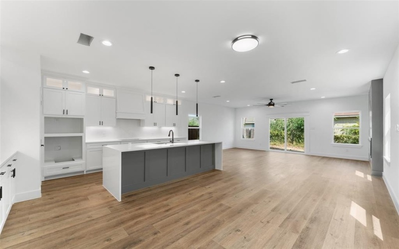 2023 Life Avenue, Dallas, TX 75212, 3 Bedrooms Bedrooms, ,3 BathroomsBathrooms,Residential,For Sale,2023 Life Avenue,0,21036148