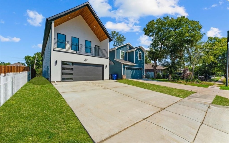 2023 Life Avenue, Dallas, TX 75212, 3 Bedrooms Bedrooms, ,3 BathroomsBathrooms,Residential,For Sale,2023 Life Avenue,0,21036148