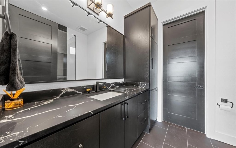 13001 Big Bend Boulevard, Woodway, TX 76712, 3 Habitaciones Habitaciones , ,3 BañosBaños,Residential,En Venta,13001 Big Bend Boulevard,0,21046806