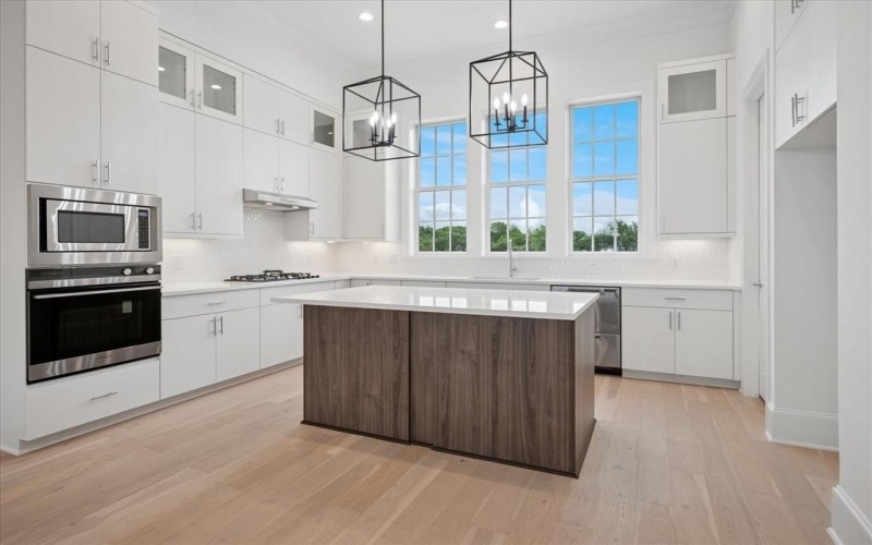 5029 Magnolia Circle, Addison, TX 75001, 3 Bedrooms Bedrooms, ,3 BathroomsBathrooms,Residential,For Sale,5029 Magnolia Circle,0,21047186