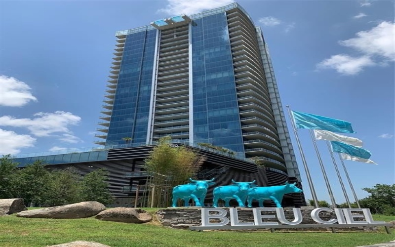 3130 N Harwood Street #2403, Dallas, TX 75201, 3 Habitaciones Habitaciones , ,3 BañosBaños,Residential,En Venta,3130 N Harwood Street,0,21047299