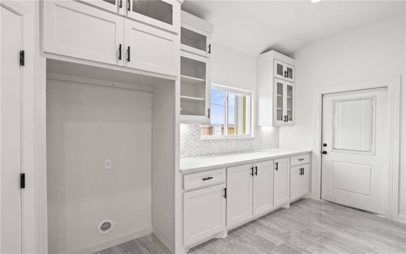 113 Traditions Drive, Rockport, TX 78382, 4 Bedrooms Bedrooms, ,3 BathroomsBathrooms,Residential,For Sale,113 Traditions Drive,0,463682