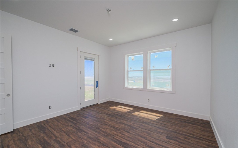 113 Port Saint Claire, Aransas Pass, TX 78336, 3 Bedrooms Bedrooms, ,2 BathroomsBathrooms,Residential,For Sale,113 Port Saint Claire,0,464251