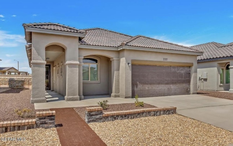 13829 Paseo Central Avenue, Horizon City, TX 79928, 3 Bedrooms Bedrooms, ,2 BathroomsBathrooms,Residential,For Sale,13829 Paseo Central Avenue,0,929473