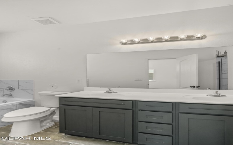 13829 Paseo Central Avenue, Horizon City, TX 79928, 3 Bedrooms Bedrooms, ,2 BathroomsBathrooms,Residential,For Sale,13829 Paseo Central Avenue,0,929473