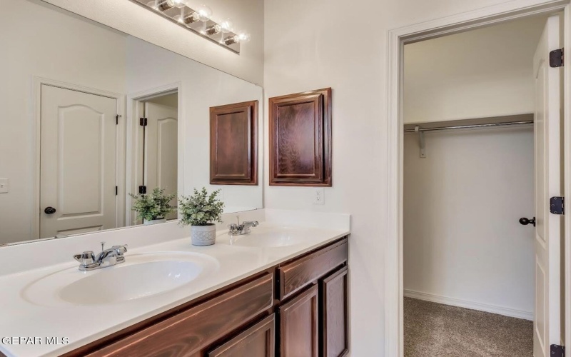 13829 Paseo Central Avenue, Horizon City, TX 79928, 3 Bedrooms Bedrooms, ,2 BathroomsBathrooms,Residential,For Sale,13829 Paseo Central Avenue,0,929473