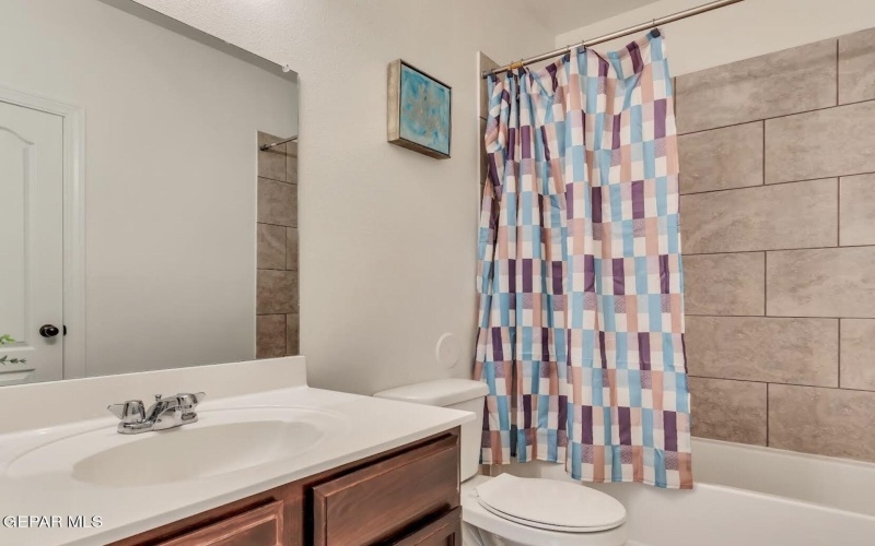 13829 Paseo Central Avenue, Horizon City, TX 79928, 3 Bedrooms Bedrooms, ,2 BathroomsBathrooms,Residential,For Sale,13829 Paseo Central Avenue,0,929473
