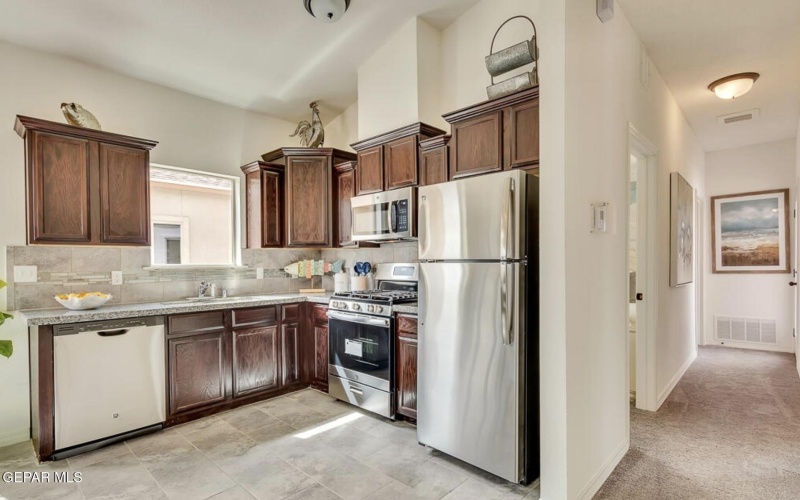 14305 SETH PAYNE Drive, El Paso, TX 79928, 3 Bedrooms Bedrooms, ,2 BathroomsBathrooms,Residential,For Sale,14305 SETH PAYNE Drive,0,929475