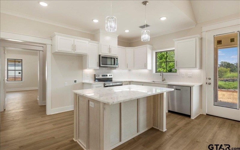 501 County Road 330, Tyler, TX 75708, 3 Habitaciones Habitaciones , ,2 BañosBaños,Residential,En Venta,501 County Road 330,0,25013200