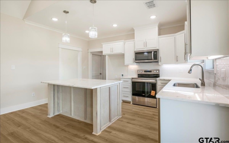 501 County Road 330, Tyler, TX 75708, 3 Habitaciones Habitaciones , ,2 BañosBaños,Residential,En Venta,501 County Road 330,0,25013200