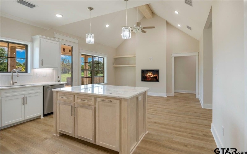 501 County Road 330, Tyler, TX 75708, 3 Habitaciones Habitaciones , ,2 BañosBaños,Residential,En Venta,501 County Road 330,0,25013200