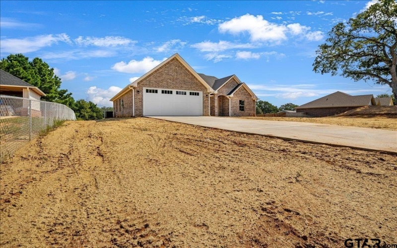 501 County Road 330, Tyler, TX 75708, 3 Habitaciones Habitaciones , ,2 BañosBaños,Residential,En Venta,501 County Road 330,0,25013200
