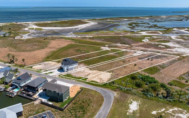 113 Port St Claire, Aransas Pass, TX 73336, 3 Habitaciones Habitaciones , ,2 BañosBaños,Residential,En Venta,113 Port St Claire,0,148710