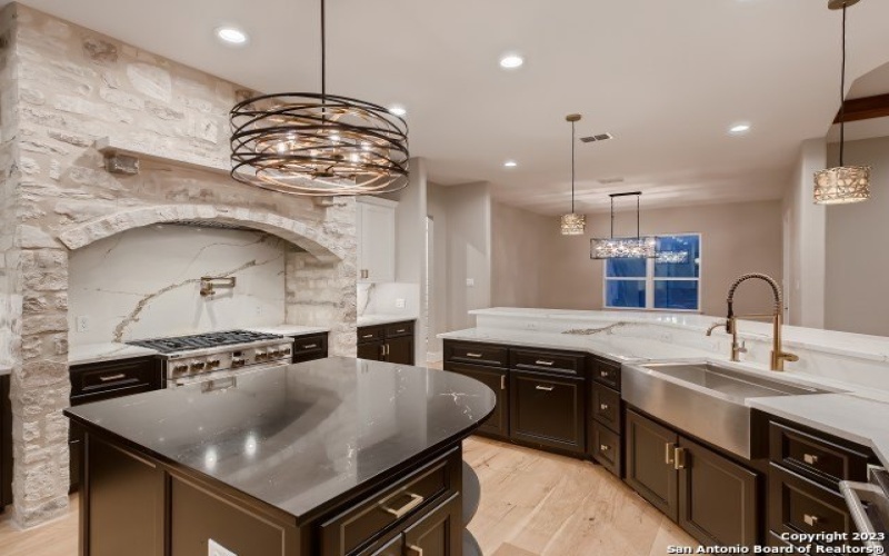 208 River Ridge, Boerne, TX 78006, 4 Bedrooms Bedrooms, ,3 BathroomsBathrooms,Residential,For Sale,208 River Ridge,0,1897144