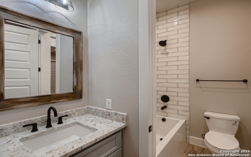 208 River Ridge, Boerne, TX 78006, 4 Bedrooms Bedrooms, ,3 BathroomsBathrooms,Residential,For Sale,208 River Ridge,0,1897144