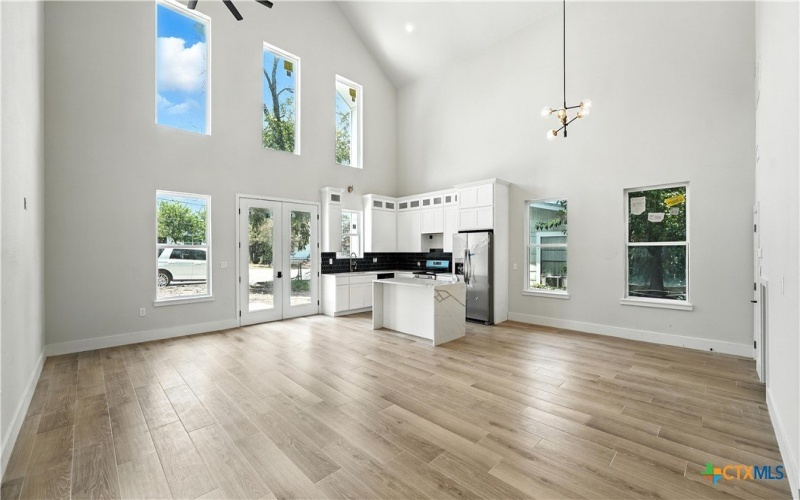 265 School Avenue, New Braunfels, TX 78130, 2 Habitaciones Habitaciones , ,2 BañosBaños,Residential,En Venta,265 School Avenue,0,591371