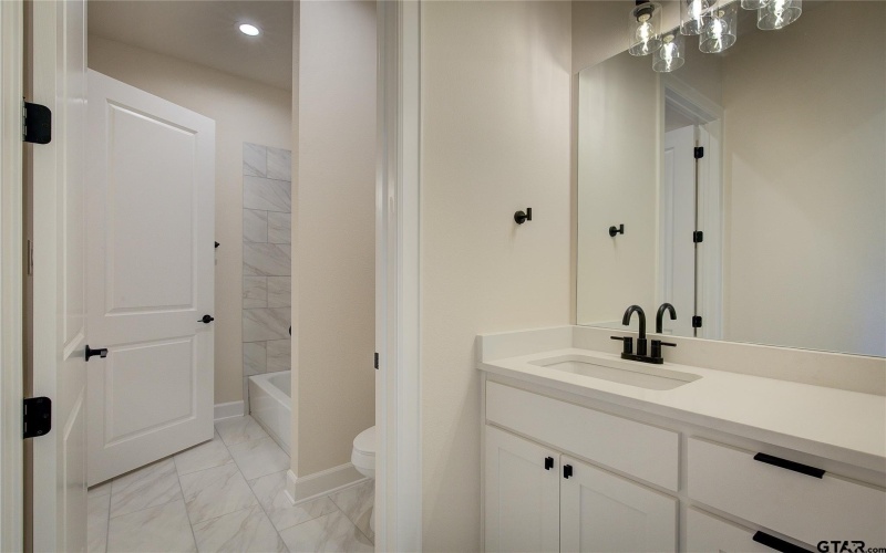 543 Private Road 6305, Mineola, TX 75773, 4 Habitaciones Habitaciones , ,3 BañosBaños,Residential,En Venta,543 Private Road 6305,0,25013201