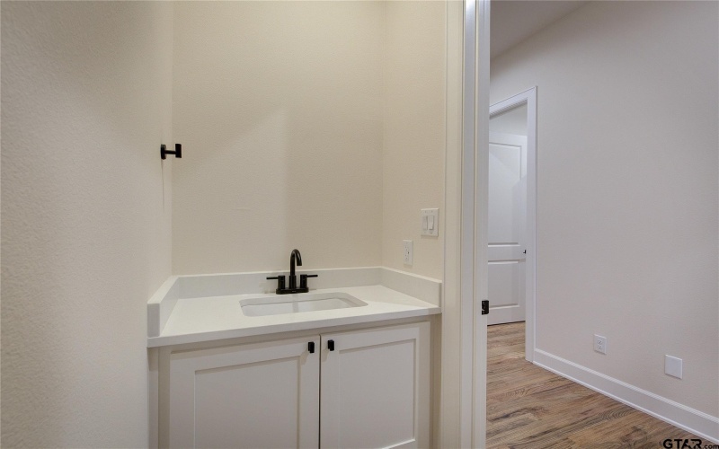 543 Private Road 6305, Mineola, TX 75773, 4 Habitaciones Habitaciones , ,3 BañosBaños,Residential,En Venta,543 Private Road 6305,0,25013201