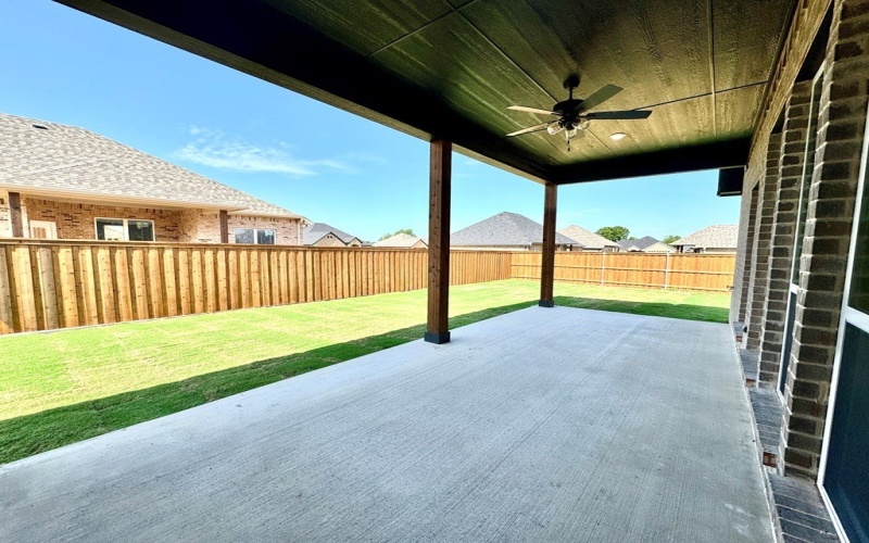 727 Cobblestone Cir, Mabank, TX 75147, 4 Bedrooms Bedrooms, ,2 BathroomsBathrooms,Residential,For Sale,727 Cobblestone Cir,0,109446