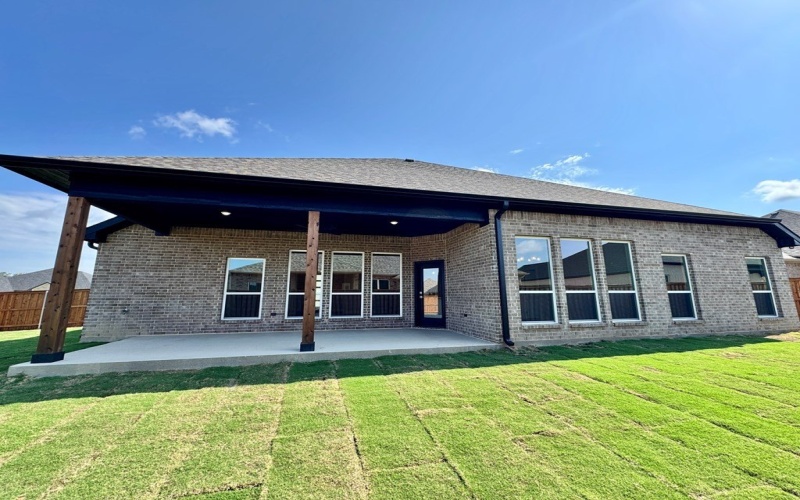 727 Cobblestone Cir, Mabank, TX 75147, 4 Bedrooms Bedrooms, ,2 BathroomsBathrooms,Residential,For Sale,727 Cobblestone Cir,0,109446