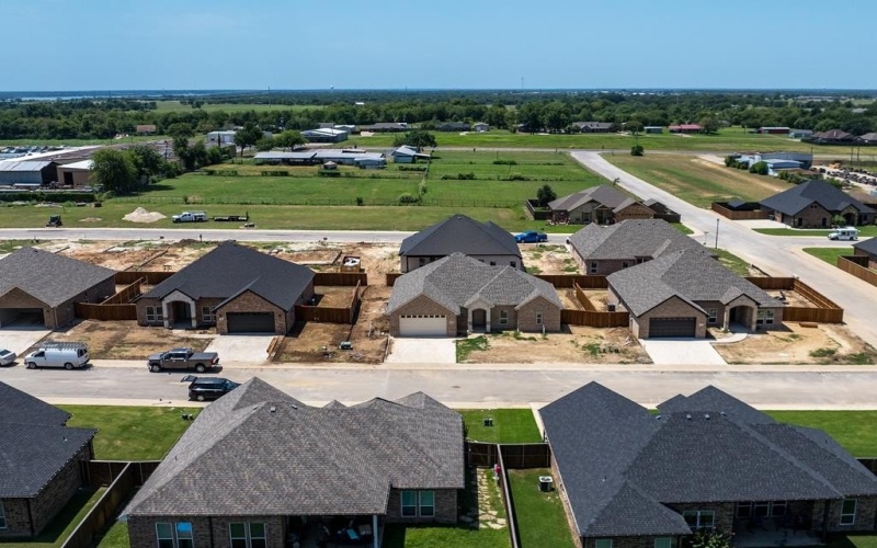 727 Cobblestone Cir, Mabank, TX 75147, 4 Bedrooms Bedrooms, ,2 BathroomsBathrooms,Residential,For Sale,727 Cobblestone Cir,0,109446