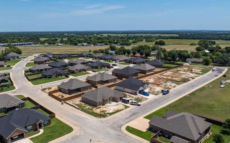 727 Cobblestone Cir, Mabank, TX 75147, 4 Bedrooms Bedrooms, ,2 BathroomsBathrooms,Residential,For Sale,727 Cobblestone Cir,0,109446