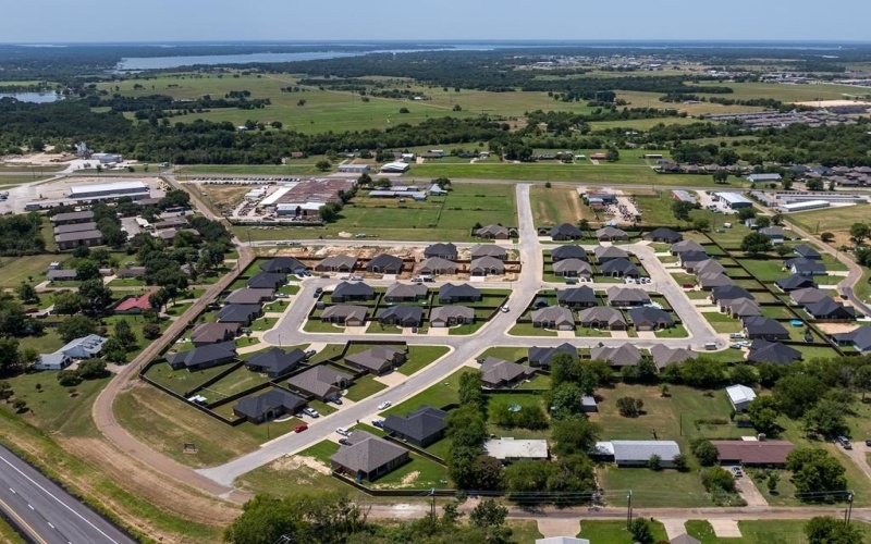727 Cobblestone Cir, Mabank, TX 75147, 4 Bedrooms Bedrooms, ,2 BathroomsBathrooms,Residential,For Sale,727 Cobblestone Cir,0,109446