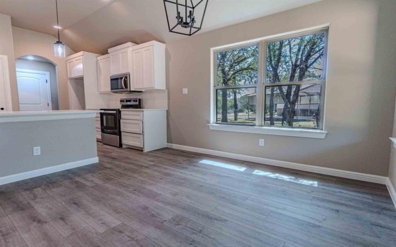 5806 N Lakeside Hills Court, Granbury, TX 76048, 3 Habitaciones Habitaciones , ,2 BañosBaños,Residential,En Venta,5806 N Lakeside Hills Court,0,21037706