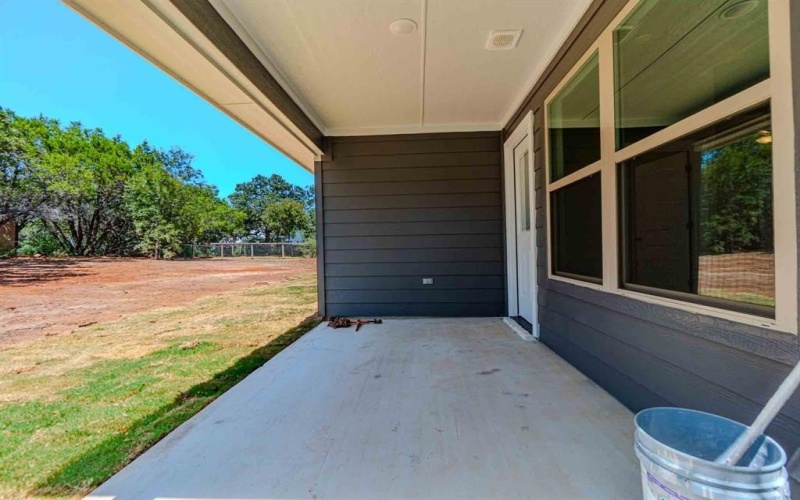 5806 N Lakeside Hills Court, Granbury, TX 76048, 3 Habitaciones Habitaciones , ,2 BañosBaños,Residential,En Venta,5806 N Lakeside Hills Court,0,21037706