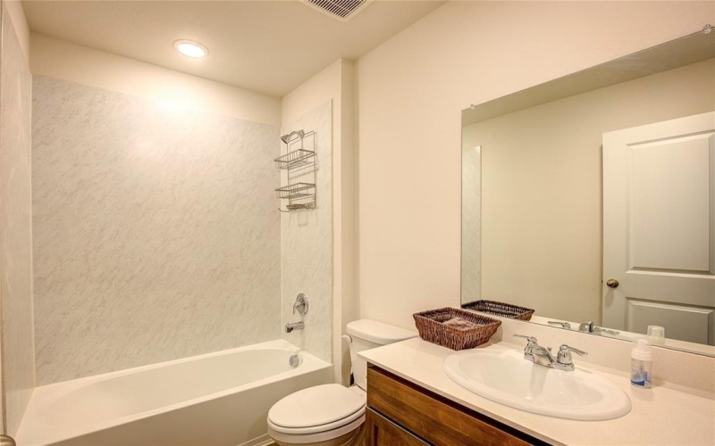2320 Peregrine Way, Crandall, TX 75114, 4 Bedrooms Bedrooms, ,3 BathroomsBathrooms,Residential,For Sale,2320 Peregrine Way,0,21046349