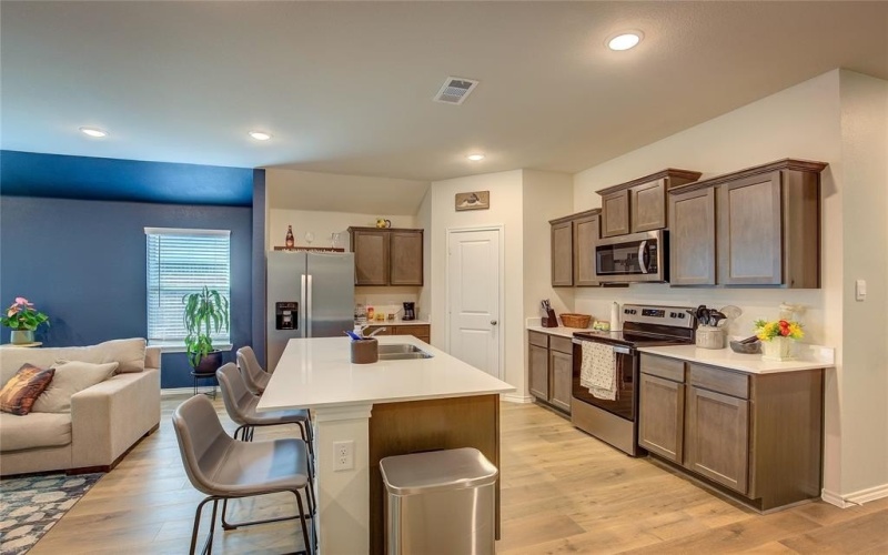 2320 Peregrine Way, Crandall, TX 75114, 4 Bedrooms Bedrooms, ,3 BathroomsBathrooms,Residential,For Sale,2320 Peregrine Way,0,21046349