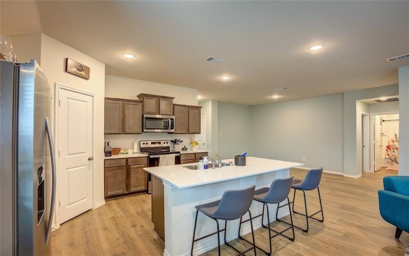 2320 Peregrine Way, Crandall, TX 75114, 4 Bedrooms Bedrooms, ,3 BathroomsBathrooms,Residential,For Sale,2320 Peregrine Way,0,21046349