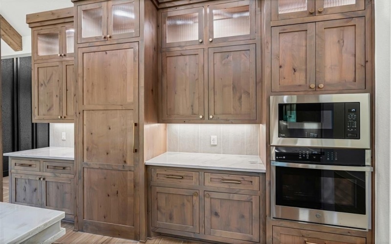 165 Fan Mill Trail, Weatherford, TX 76085, 3 Bedrooms Bedrooms, ,3 BathroomsBathrooms,Residential,For Sale,165 Fan Mill Trail,0,21047345