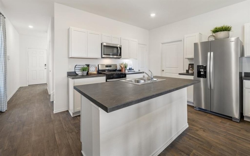 2838 Whispering Pines Way, Arlington, TX 76015, 3 Habitaciones Habitaciones , ,2 BañosBaños,Residential,En Venta,2838 Whispering Pines Way,0,21047523