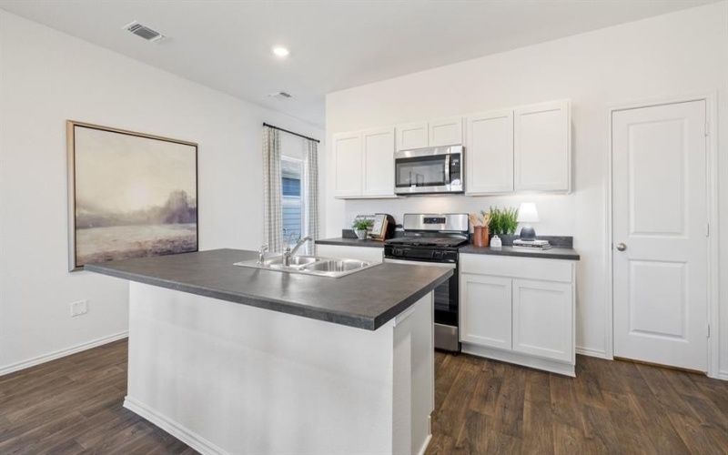 2838 Whispering Pines Way, Arlington, TX 76015, 3 Habitaciones Habitaciones , ,2 BañosBaños,Residential,En Venta,2838 Whispering Pines Way,0,21047523