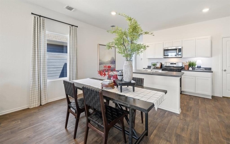 2838 Whispering Pines Way, Arlington, TX 76015, 3 Habitaciones Habitaciones , ,2 BañosBaños,Residential,En Venta,2838 Whispering Pines Way,0,21047523