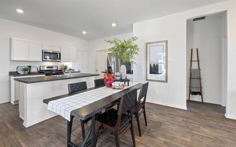 2838 Whispering Pines Way, Arlington, TX 76015, 3 Habitaciones Habitaciones , ,2 BañosBaños,Residential,En Venta,2838 Whispering Pines Way,0,21047523