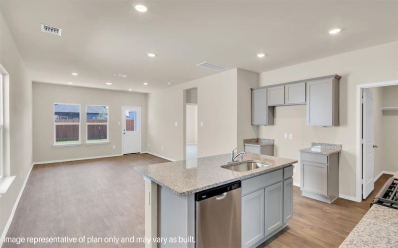 2834 Whispering Pines Way, Arlington, TX 76015, 4 Habitaciones Habitaciones , ,2 BañosBaños,Residential,En Venta,2834 Whispering Pines Way,0,21047533