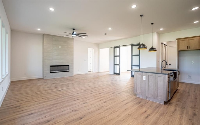 925 Bandon Dunes Drive, Fort Worth, TX 76028, 3 Bedrooms Bedrooms, ,2 BathroomsBathrooms,Residential,For Sale,925 Bandon Dunes Drive,0,21047543